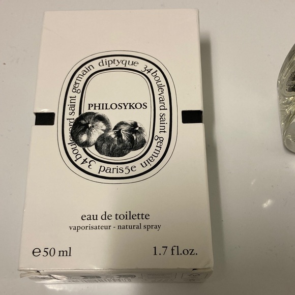 Diptyque Philosykos Eau de Toilette - Black and White Elegance - Picture 5 of 8